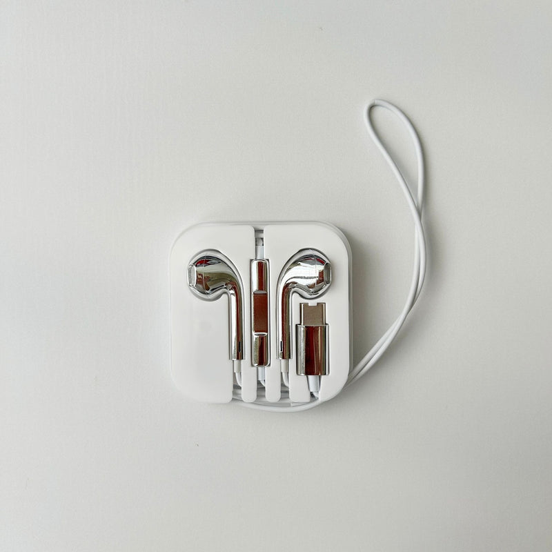 Electroplated In-Ear Headphones with Microphone